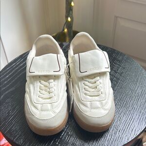Zara White and Brown Women's Sneakers